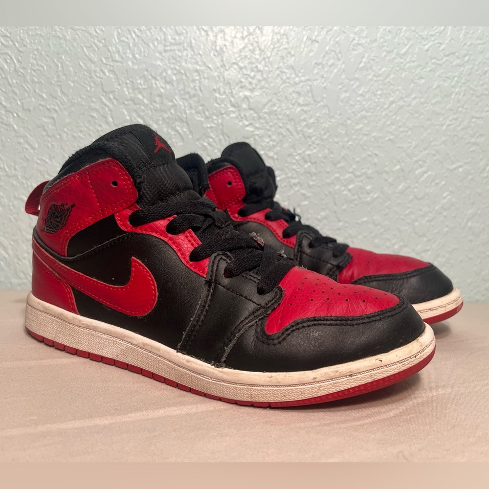 NIKE Air Jordan 1 Mid Banned 2020 Kids Size 3